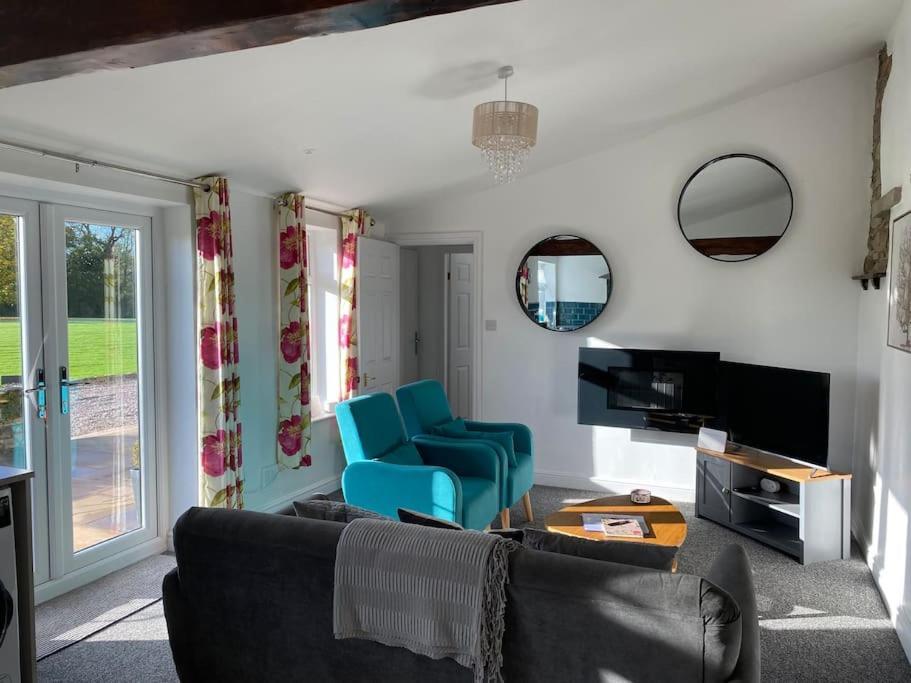 South Cottage - Garden, Views, Parking, Dogs, Cheshire, Walks, Family Adlington Екстер'єр фото
